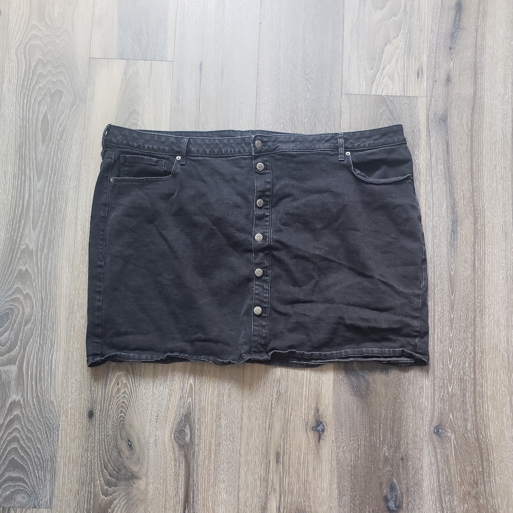 Plus Size button down skirt